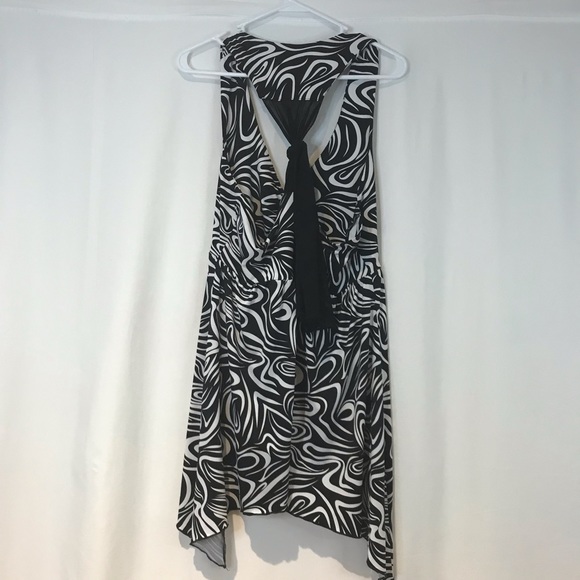 New Direction Sleeveless top - Picture 4 of 6